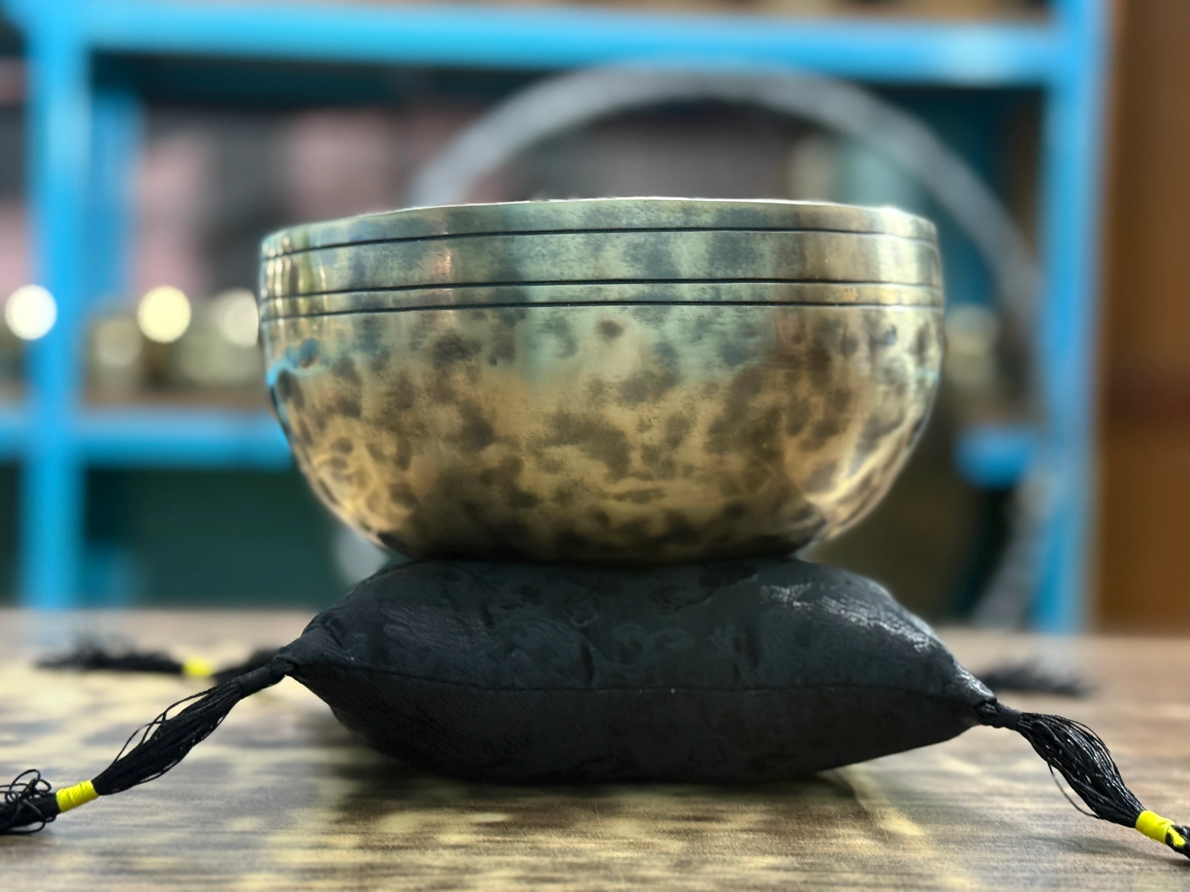 8 Inch Extra Thick Rim Handmade Lingam Bowl I Limited Edition Bowl - Image 3