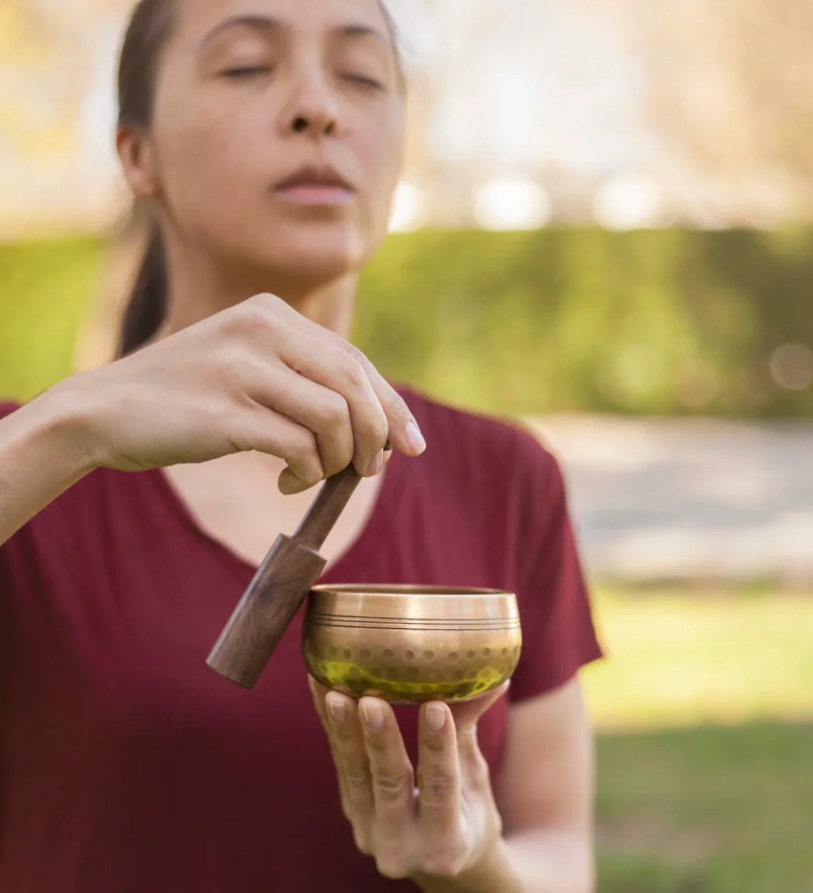 Stillness & Strength Set: Two Hand Cast Brass Singing Bowls - Image 4