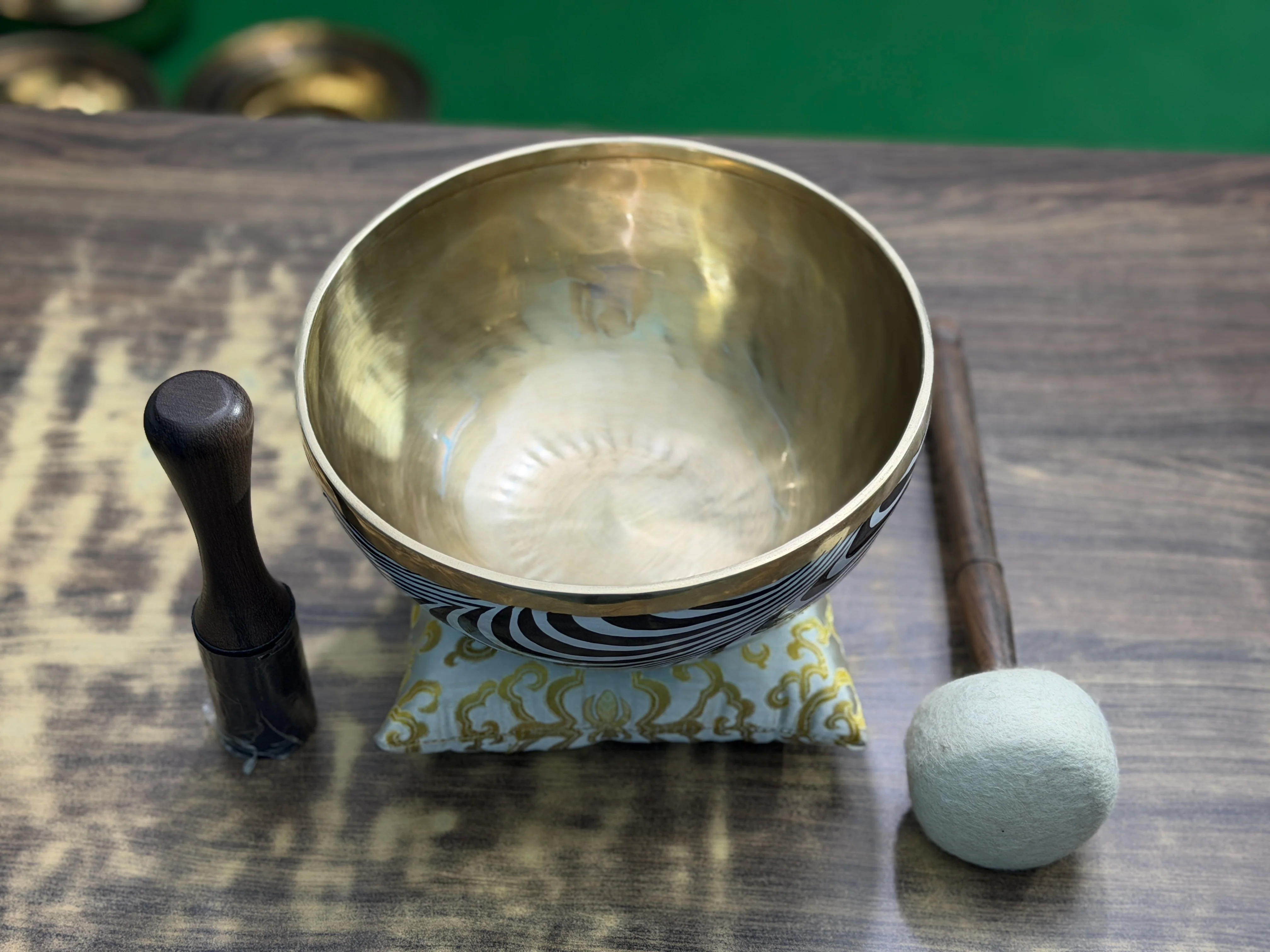 The 5th Dimension 9 Inch Diameter Bell Metal Bronze Singing Bowl I Limited Edition - Image 16