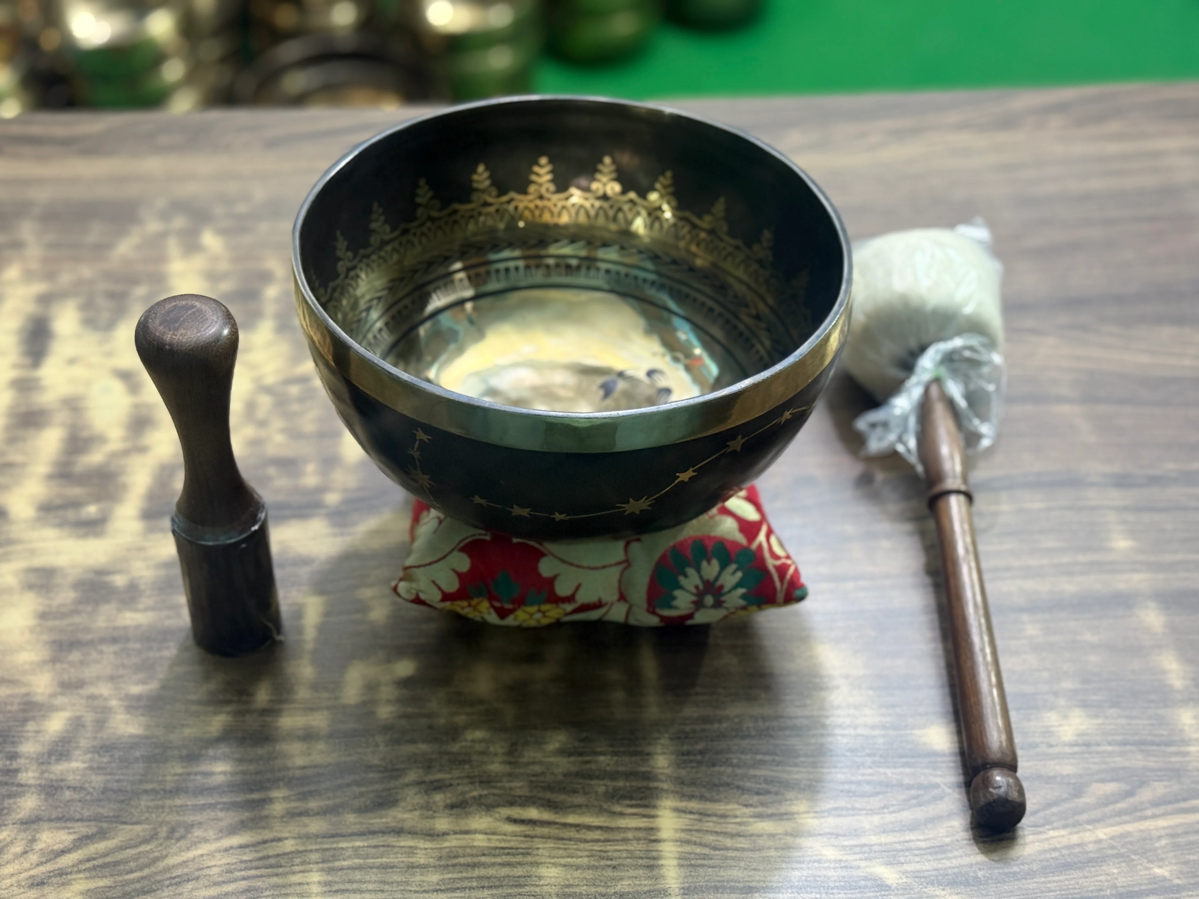 The Scorpio Singing Bowl - 9 inch Large | Handmade In Nepal - Image 5