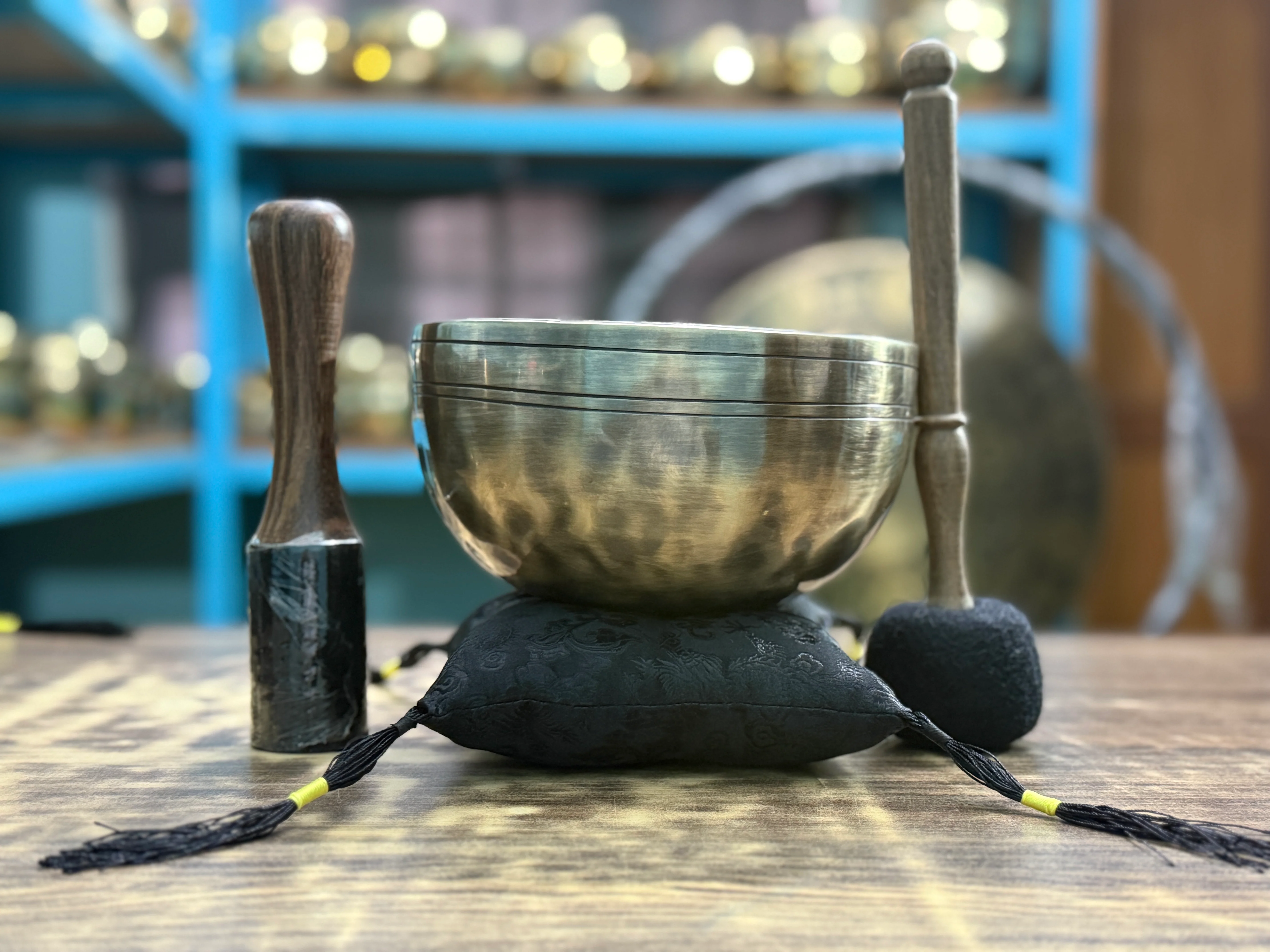 The Ohm Deep Rim Bronze Trio: 12in, 8.5in, 6in Extra Thick Rim Three Bowl Set - Image 11