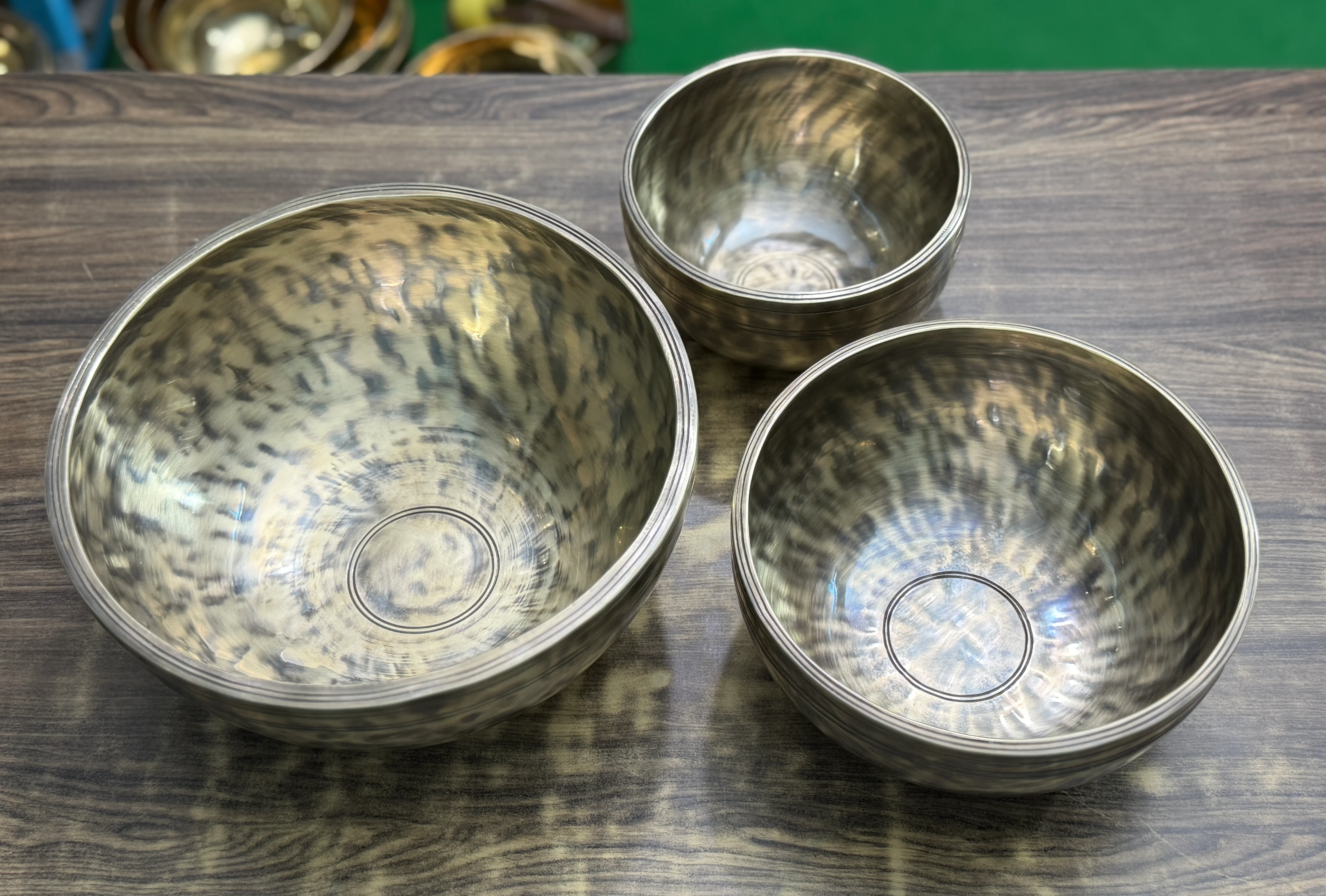 The Ohm Deep Rim Bronze Trio: 12in, 8.5in, 6in Extra Thick Rim Three Bowl Set - Image 16