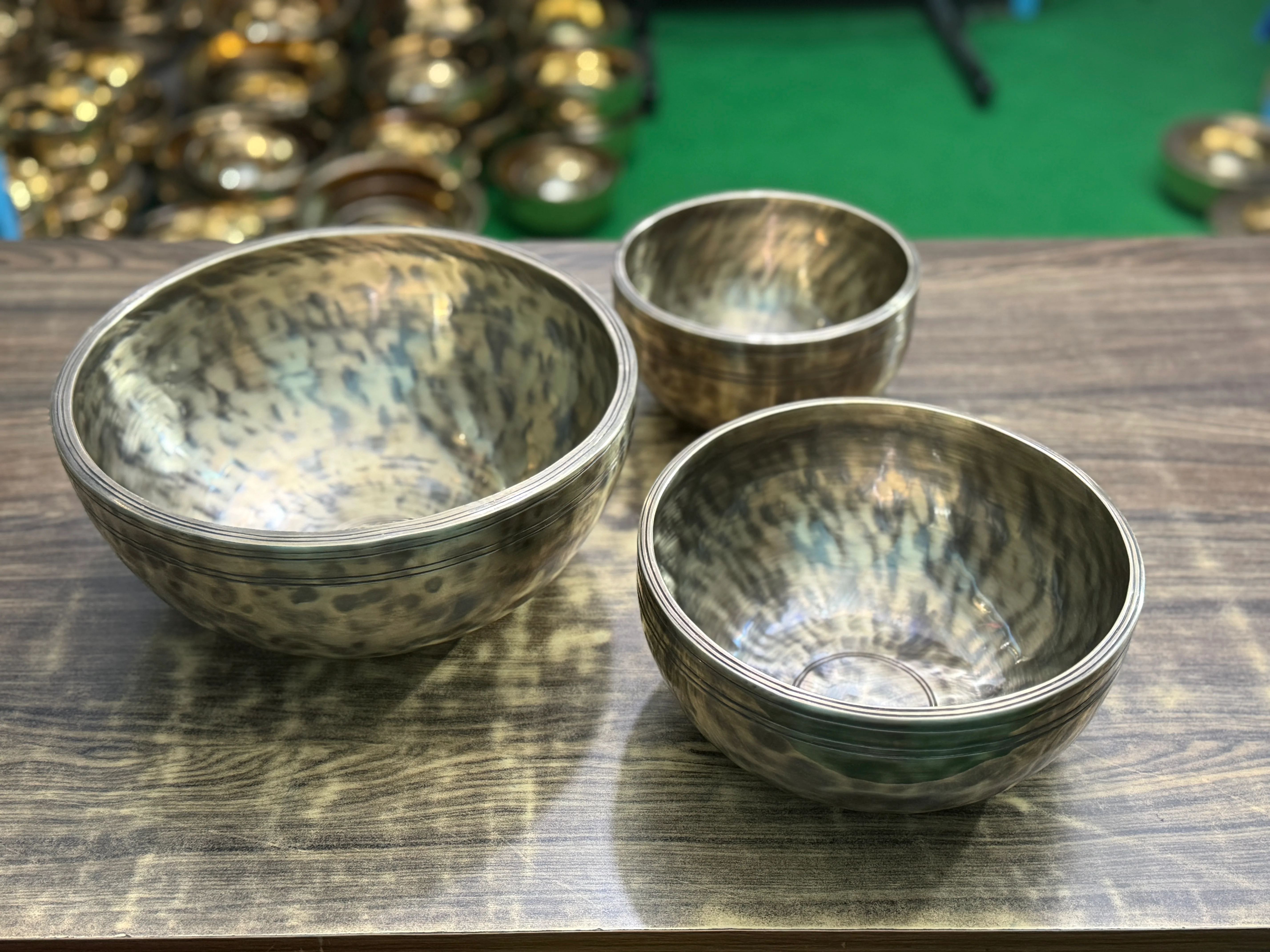 The Ohm Deep Rim Bronze Trio: 12in, 8.5in, 6in Extra Thick Rim Three Bowl Set - Image 3