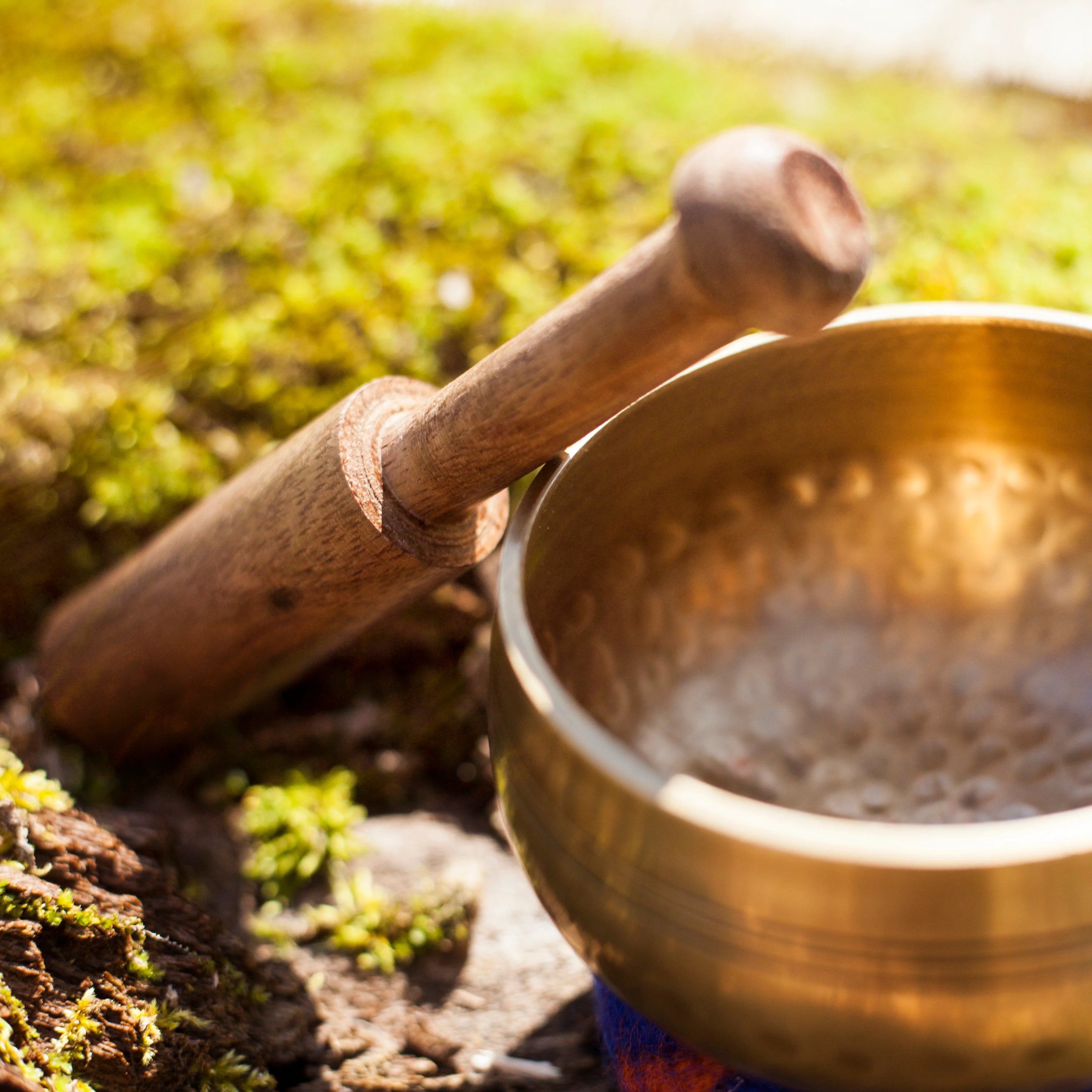 The Original Ohm - Gift Set Of 15 Small Singing Bowls - Image 10